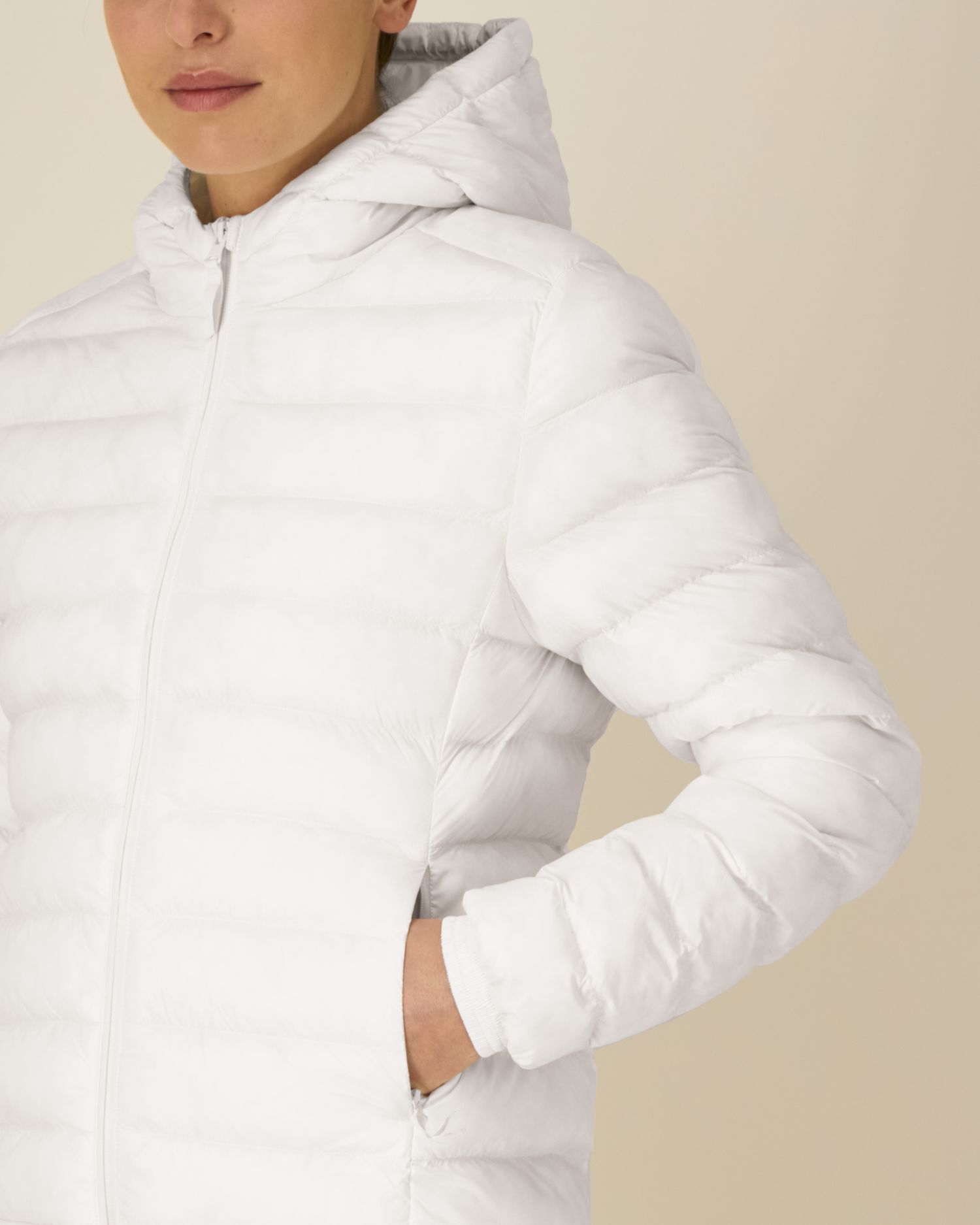 #Farbe_Off White - C018