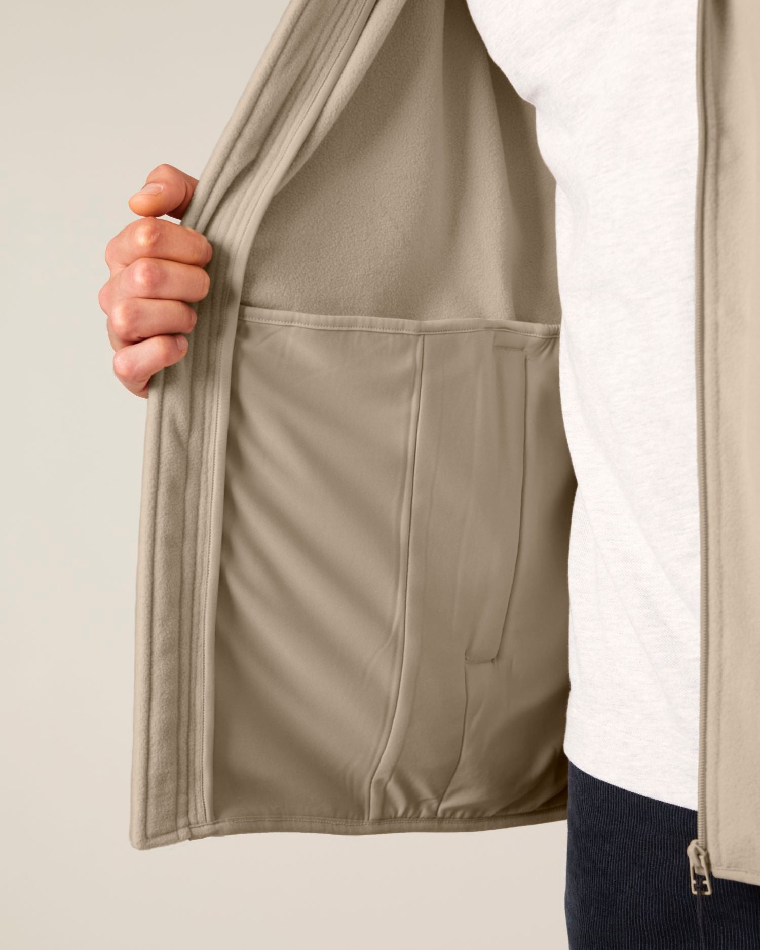 #Farbe_Desert Dust - C028