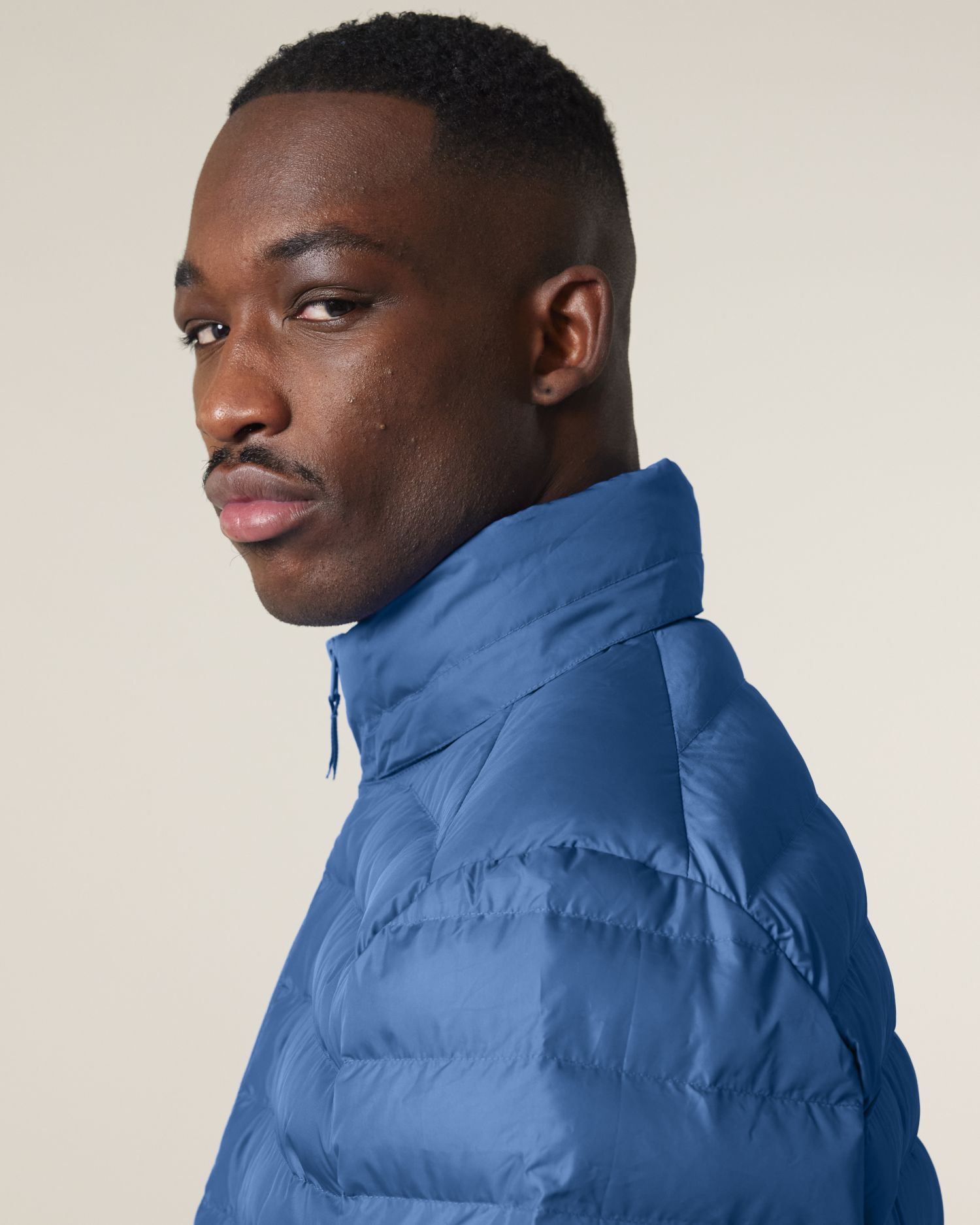 #Farbe_Mindful Blue - C729