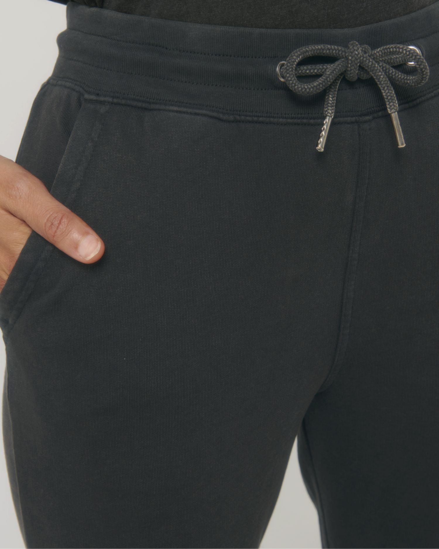 #Farbe_G. Dyed Black Rock - C140