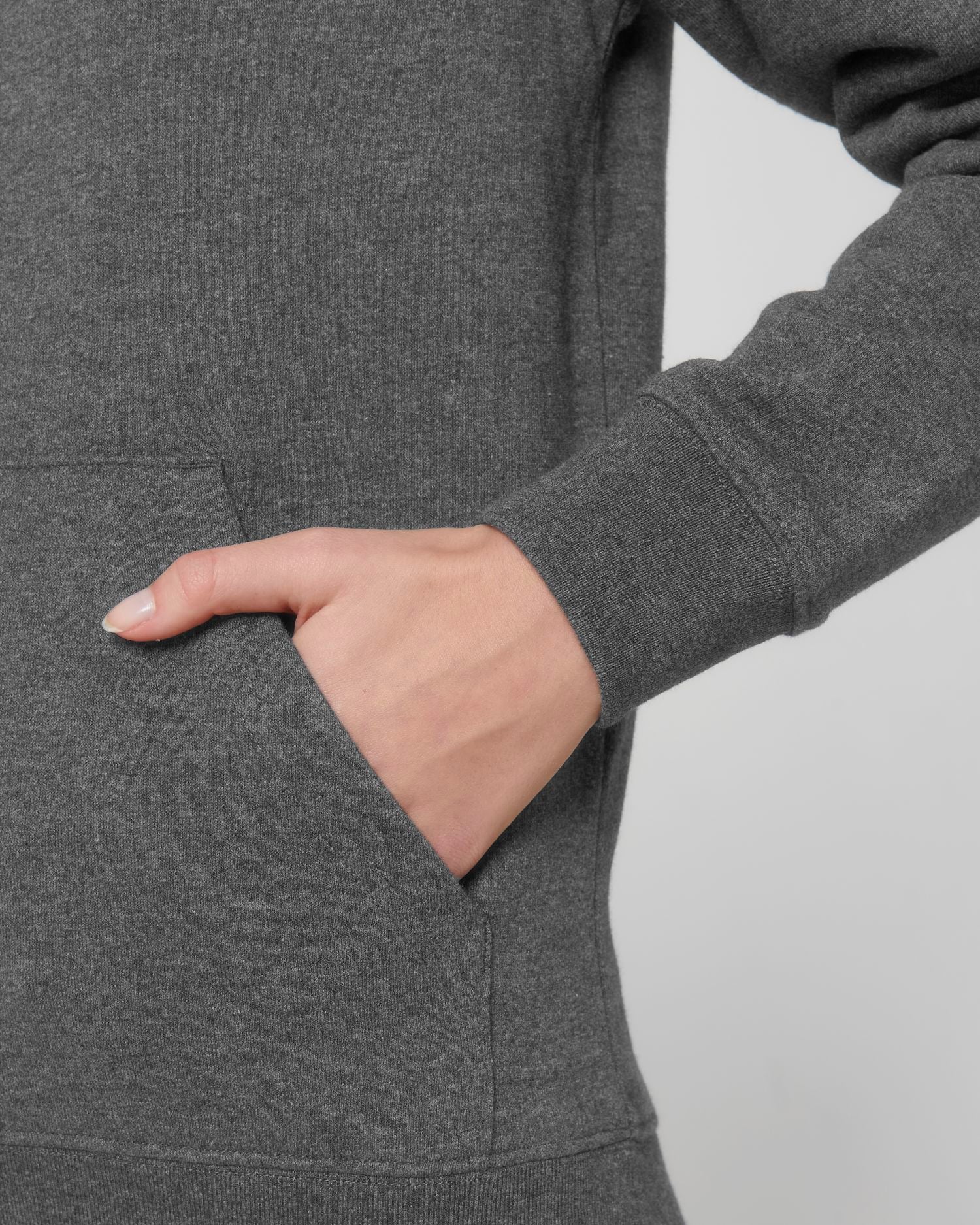 #Farbe_RE-Black - C600