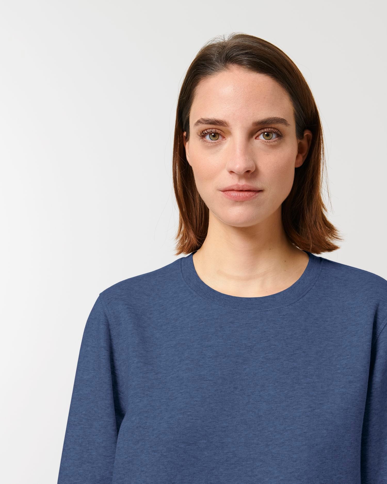 #Farbe_Dark Heather Indigo - C658