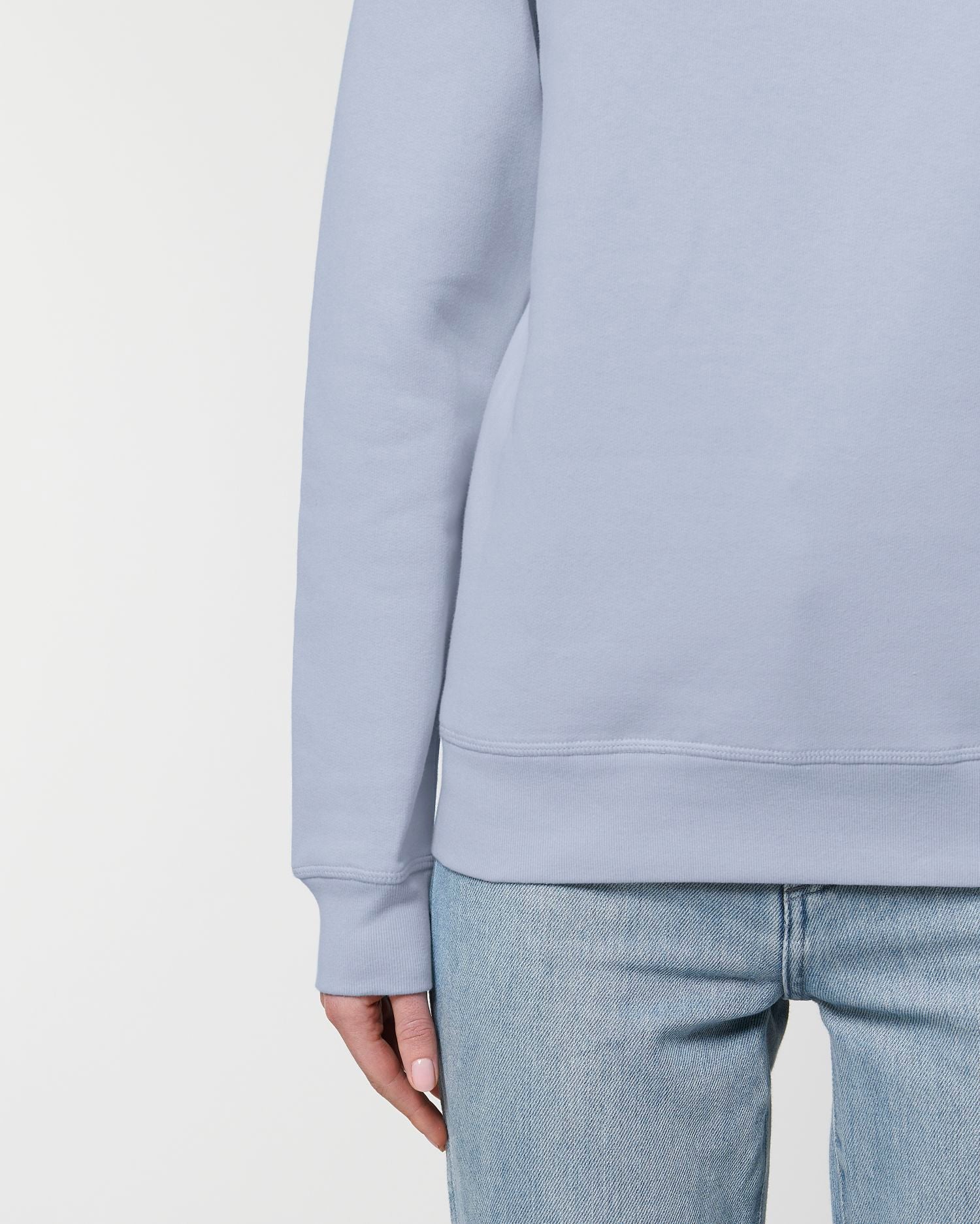 #Farbe_Serene Blue - C057