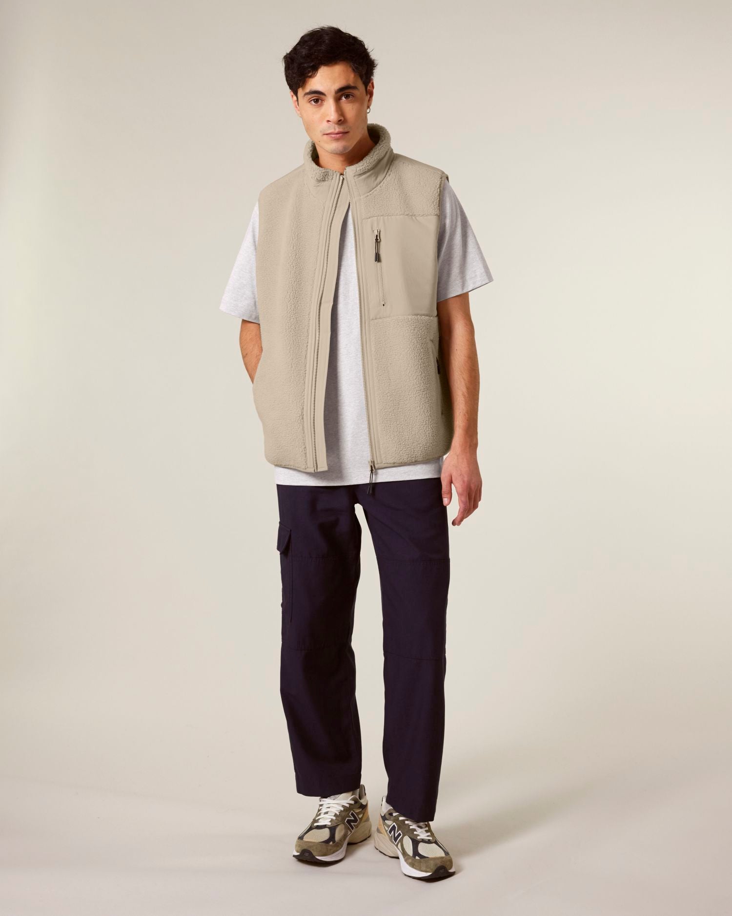 #Farbe_Desert Dust - C028