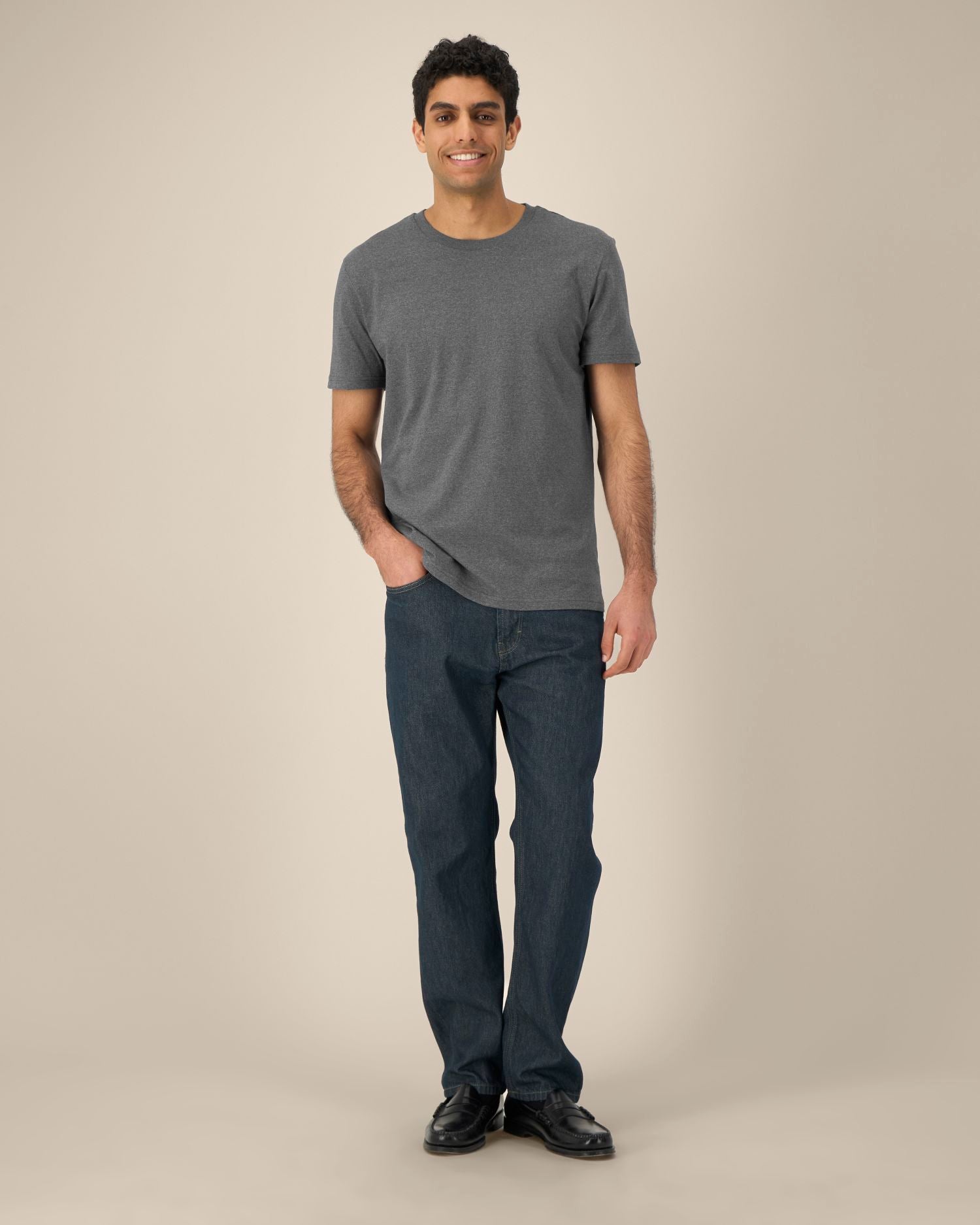 #Farbe_RE-Black - C600