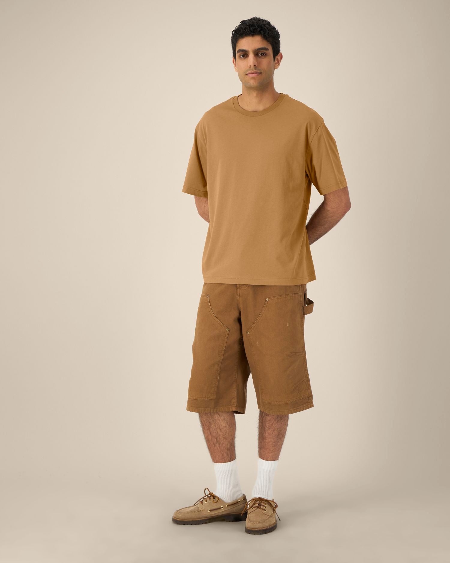 #Farbe_Grounded Beige - C152