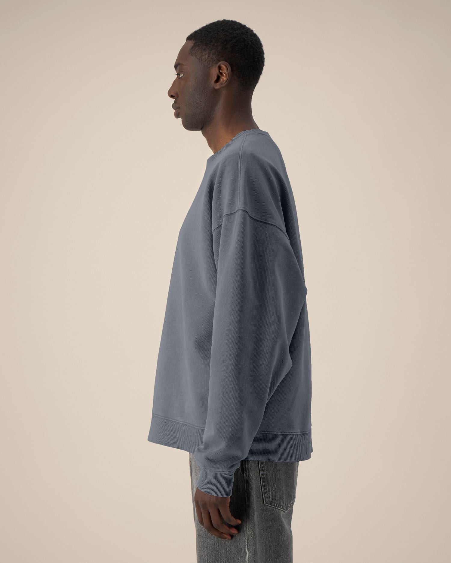 #Farbe_G. Dyed Anthracite - C162