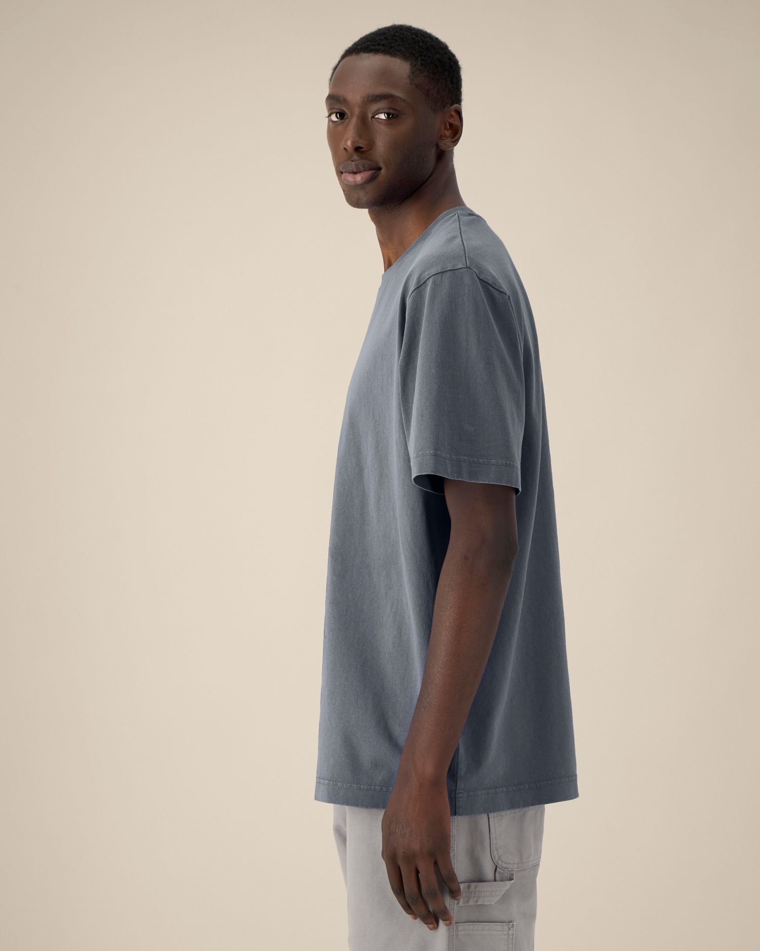 #Farbe_G. Dyed Anthracite - C162