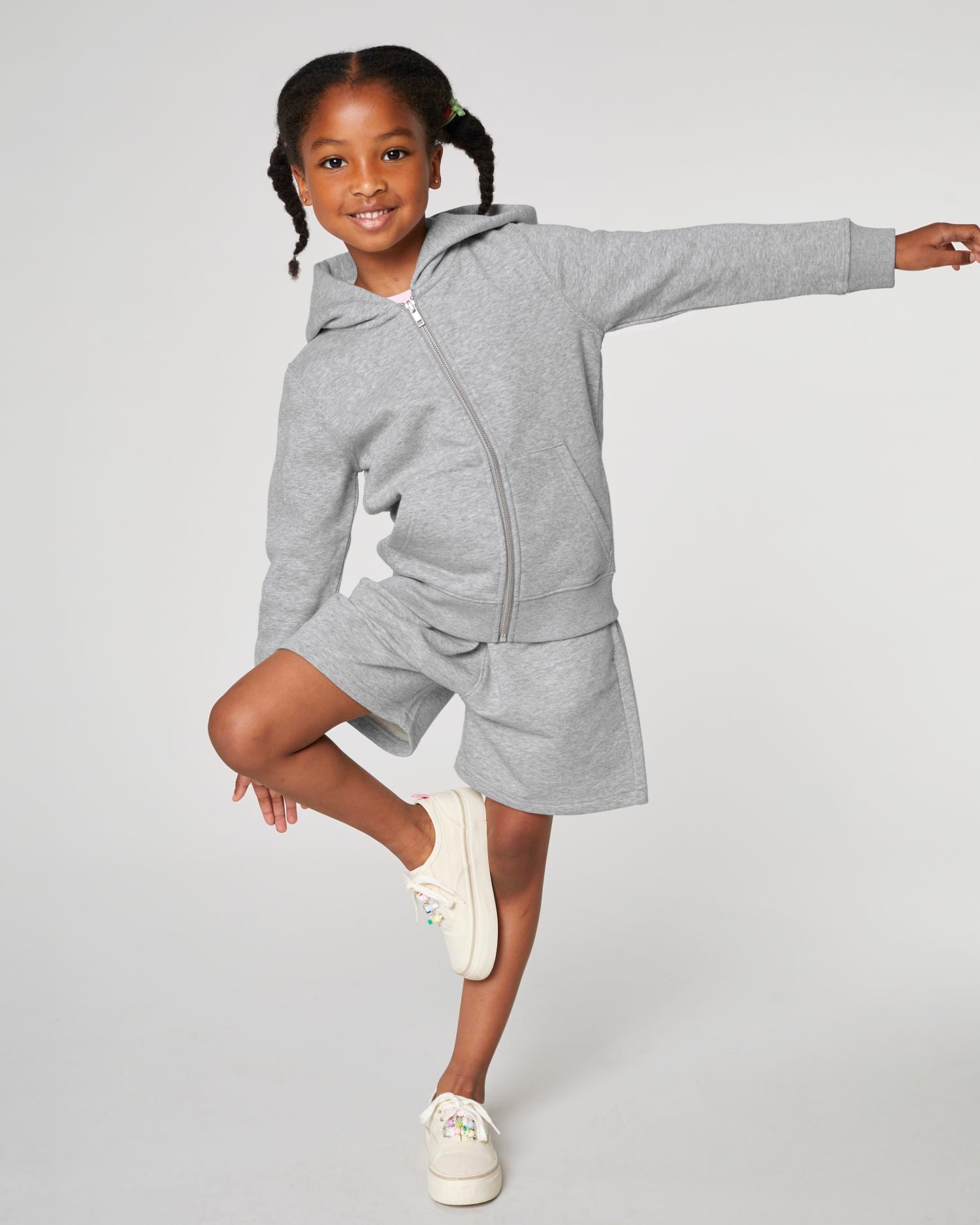 #Farbe_Heather Grey - C250