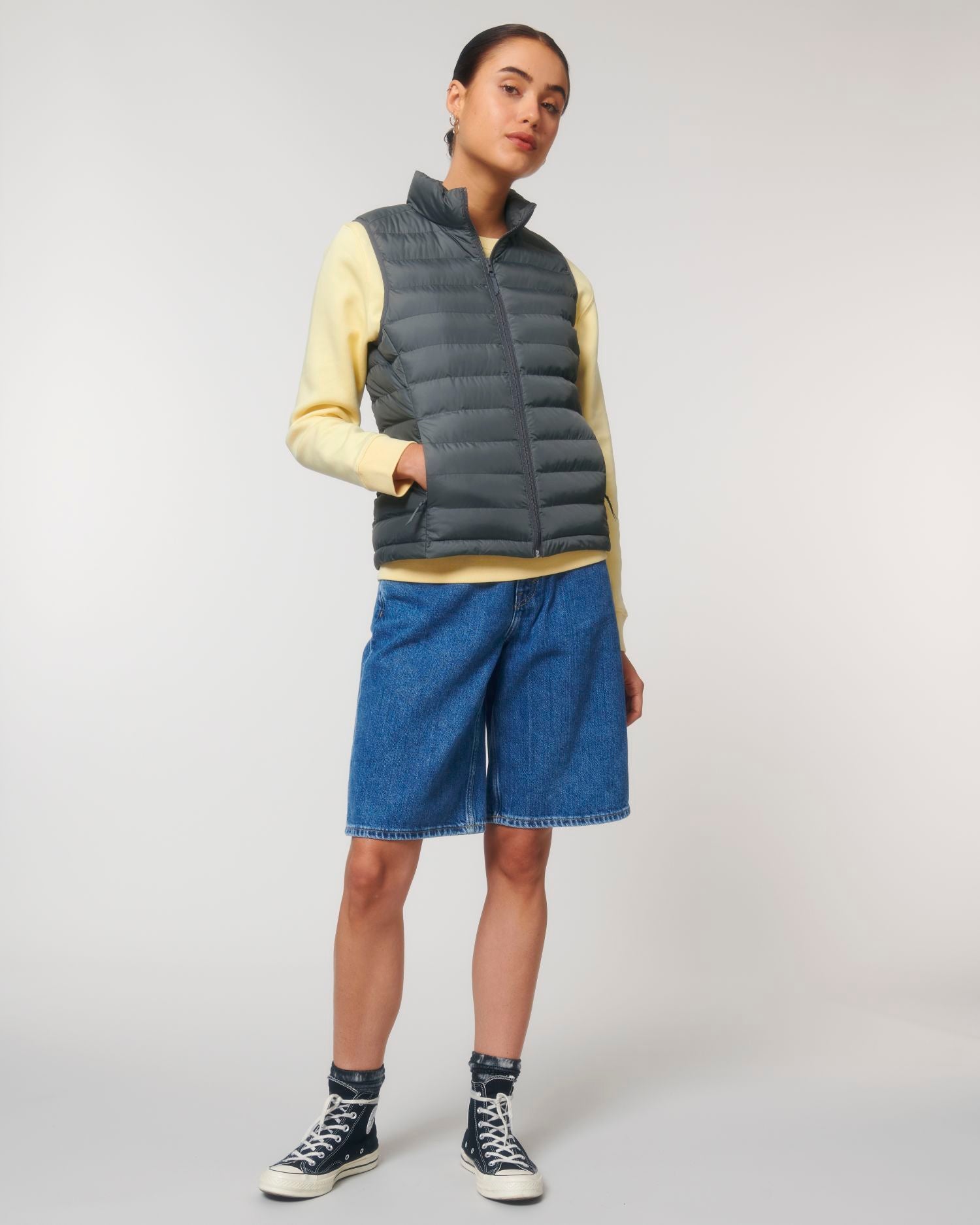 #Farbe_Deep Metal - C080