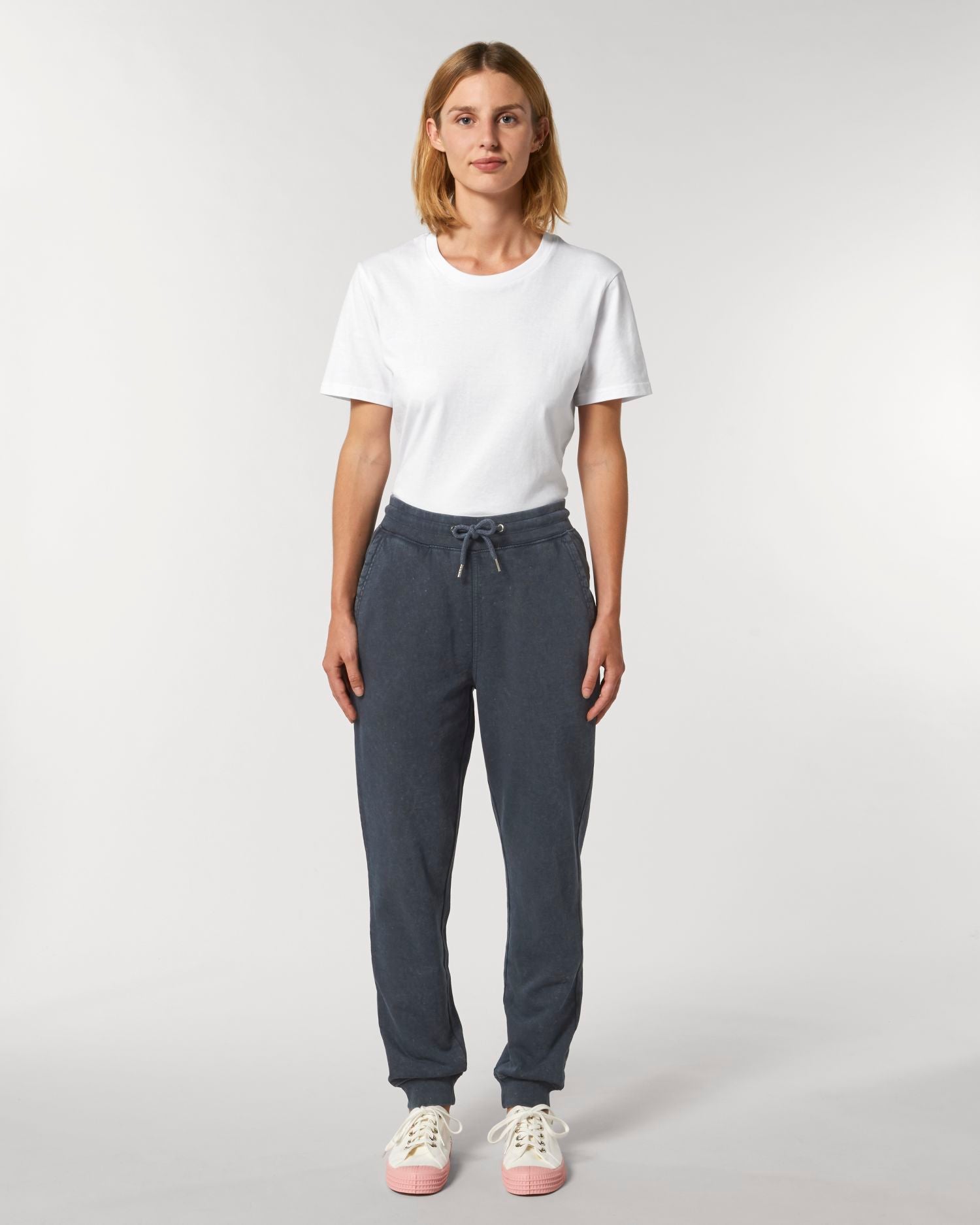 #Farbe_G. Dyed Aged India Ink Grey - C520