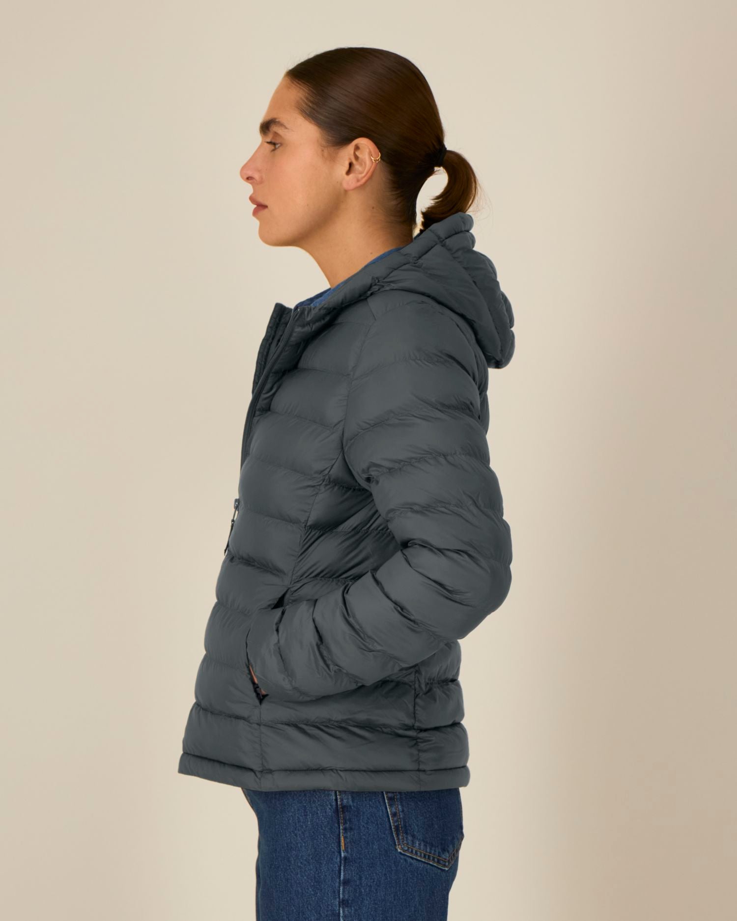 #Farbe_Anthracite - C253