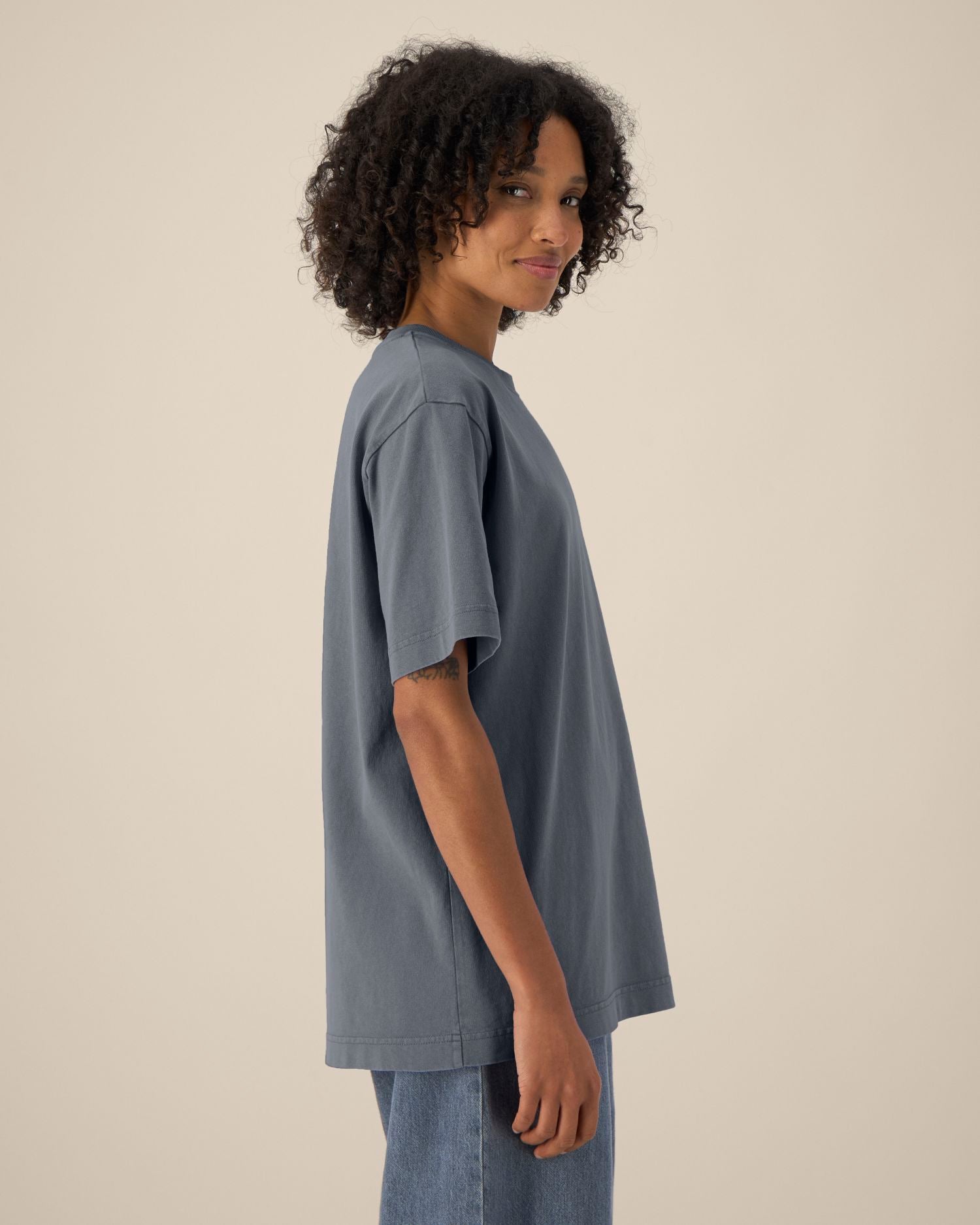 #Farbe_G. Dyed Anthracite - C162