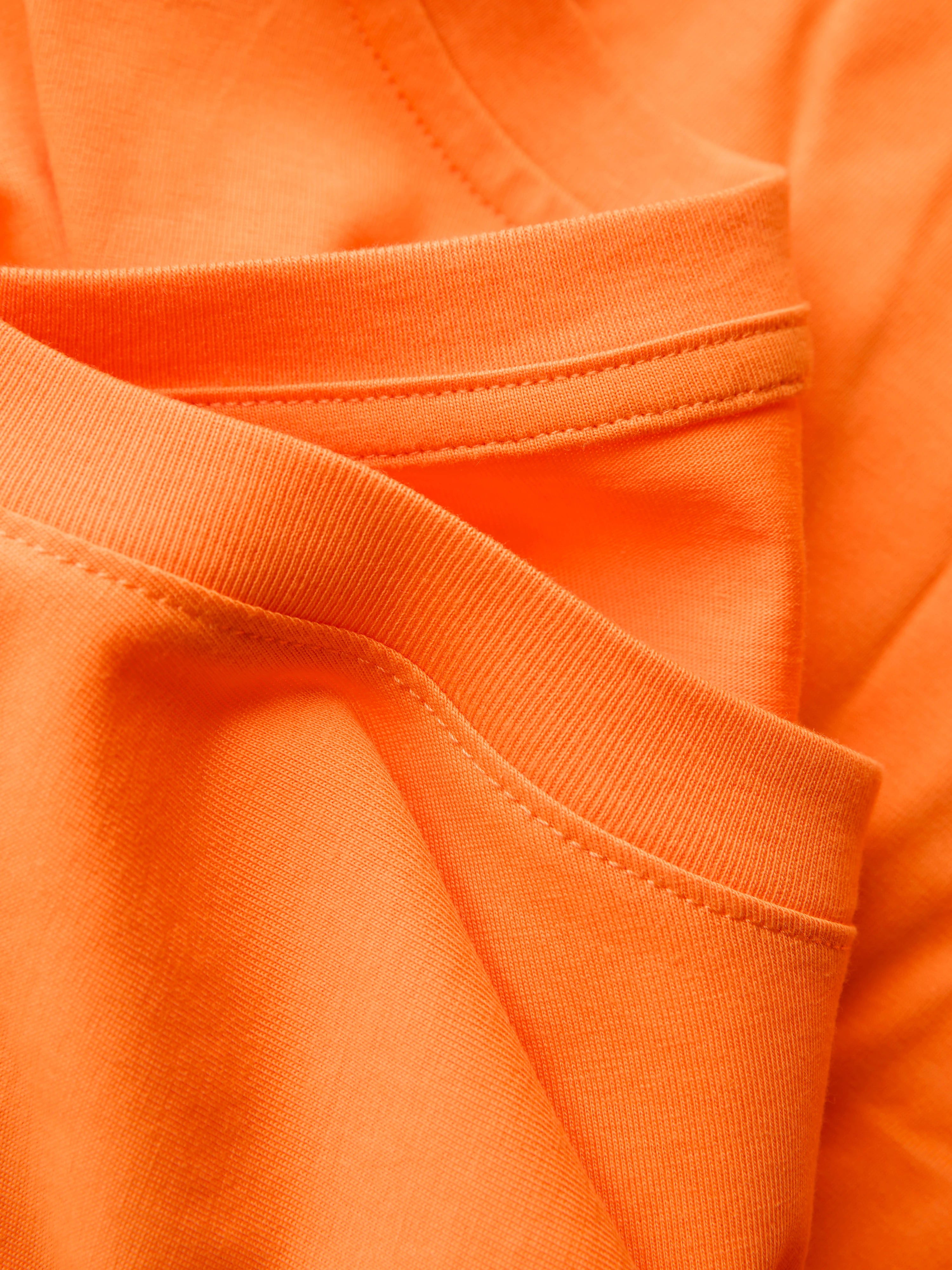 #Farbe_Vibrant Orange