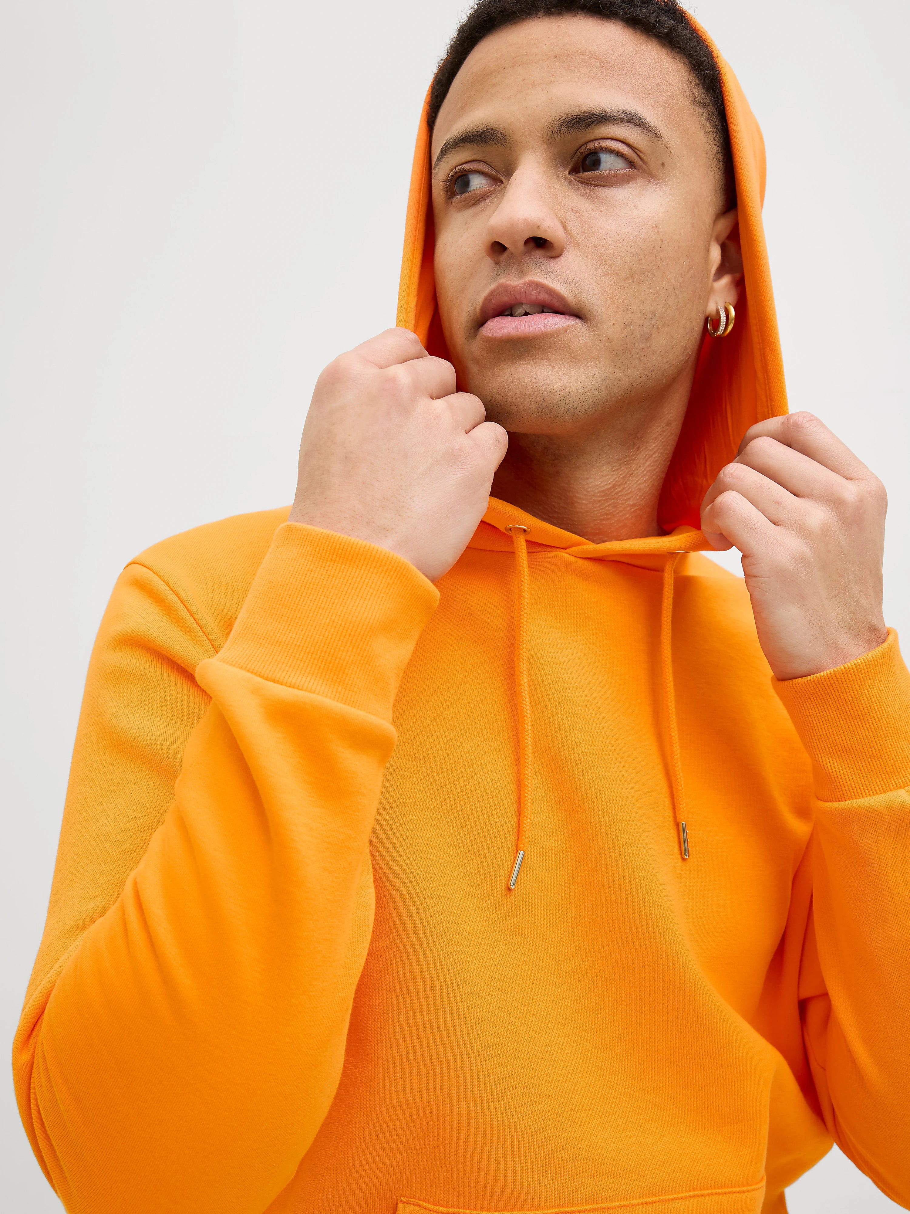 #Farbe_Vibrant Orange