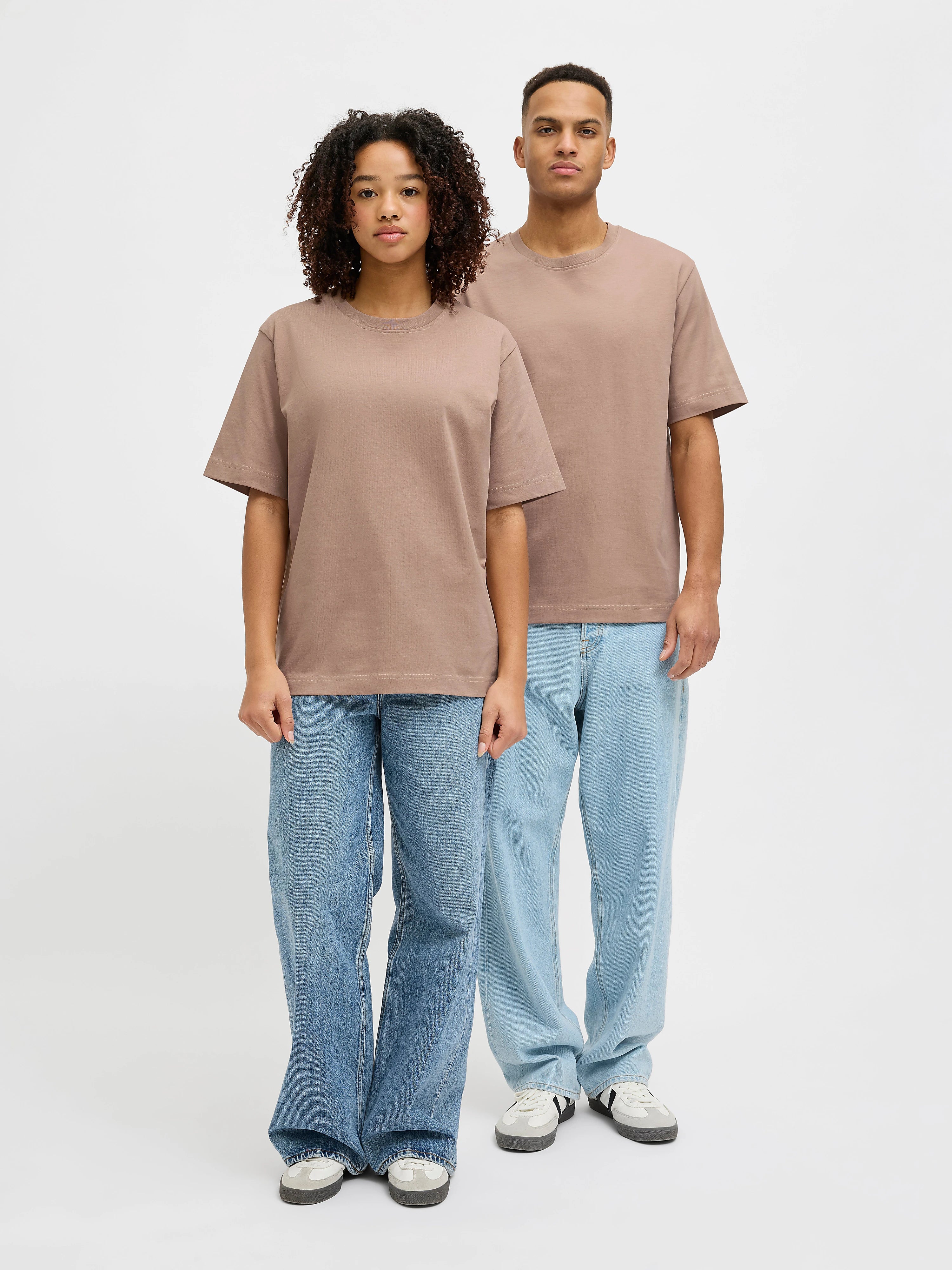 #Farbe_Warm Taupe Sand