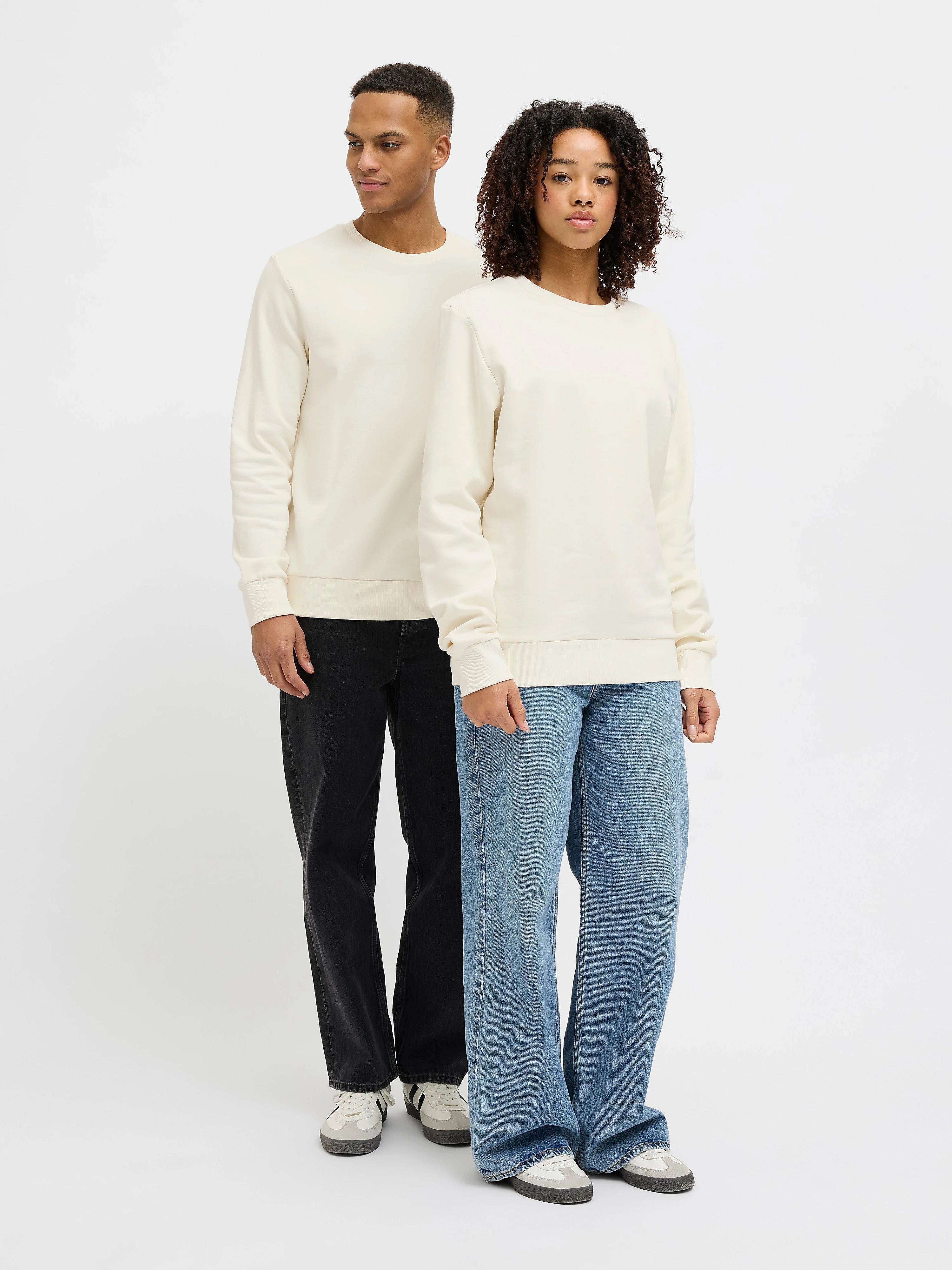 Jack & Jones Tour Crew Neck Sweat | BLK3900