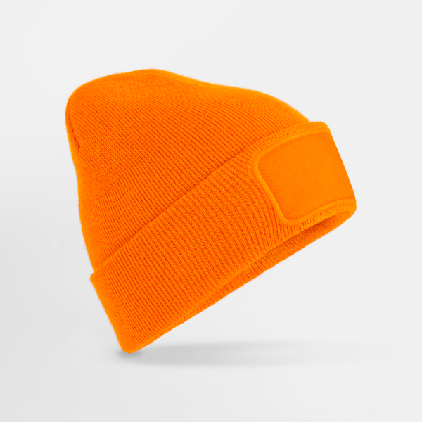 Beechfield B445 Original Patch Beanie in Black – Vorderansicht mit Cotton-Patch